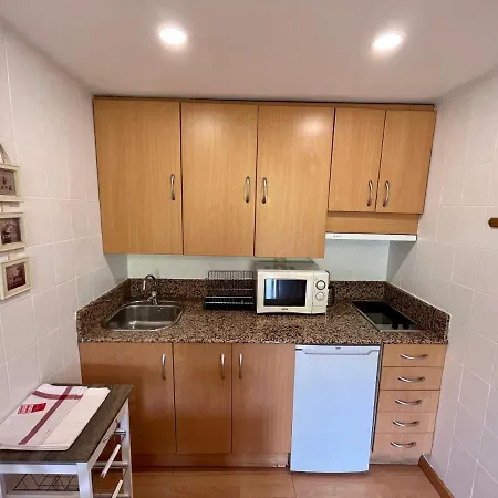 C20 - En Edif. Pirineos - Villmor Apartment