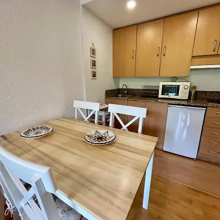 C20 - En Edif. Pirineos - Villmor Apartment