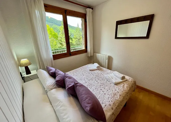 C20 - En Edif. Pirineos - Villmor *