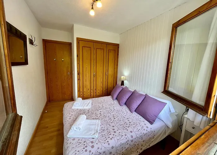 C20 - En Edif. Pirineos - Villmor *